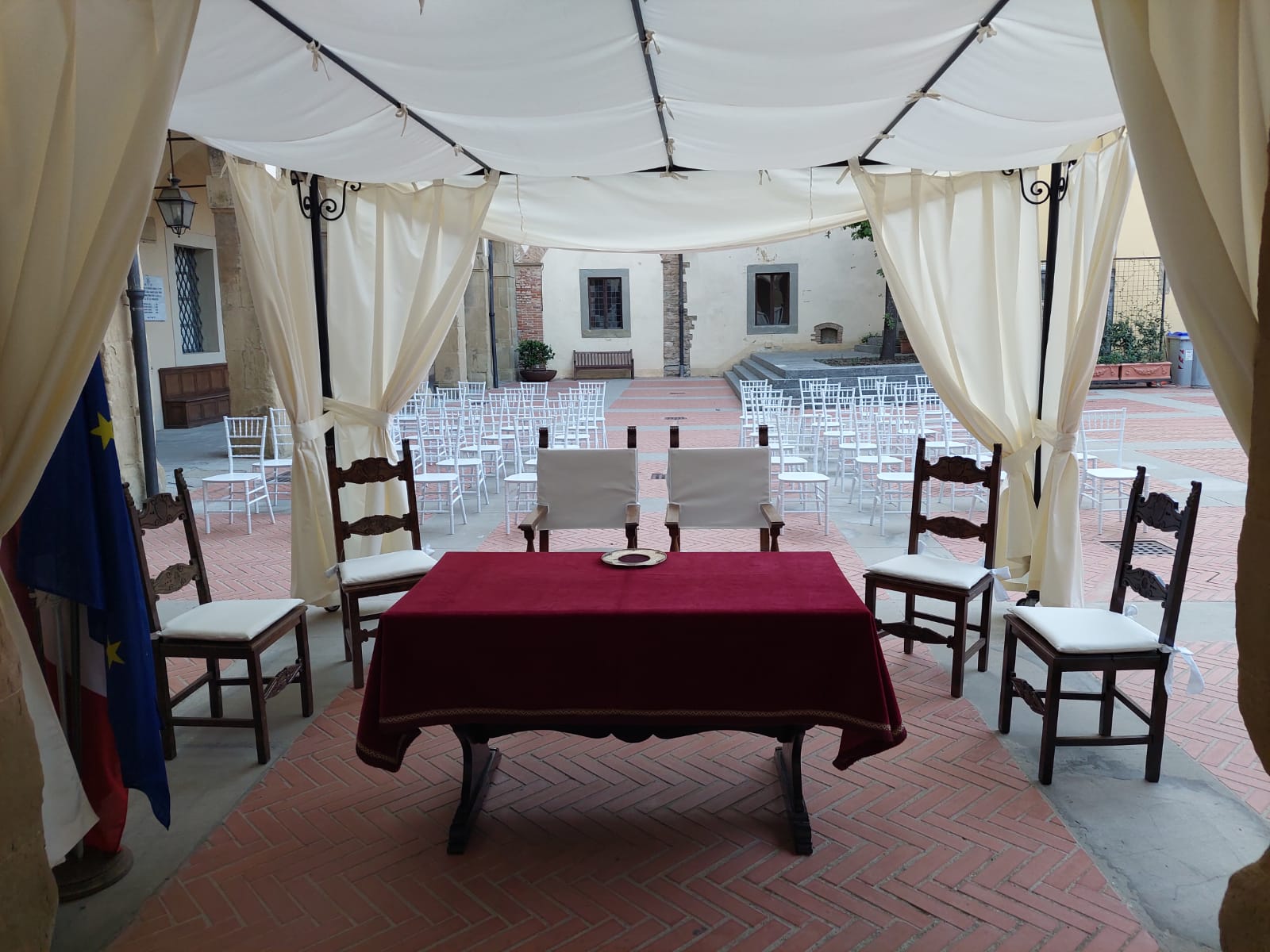 Matrimoni - Chiostro Palazzo comunale
